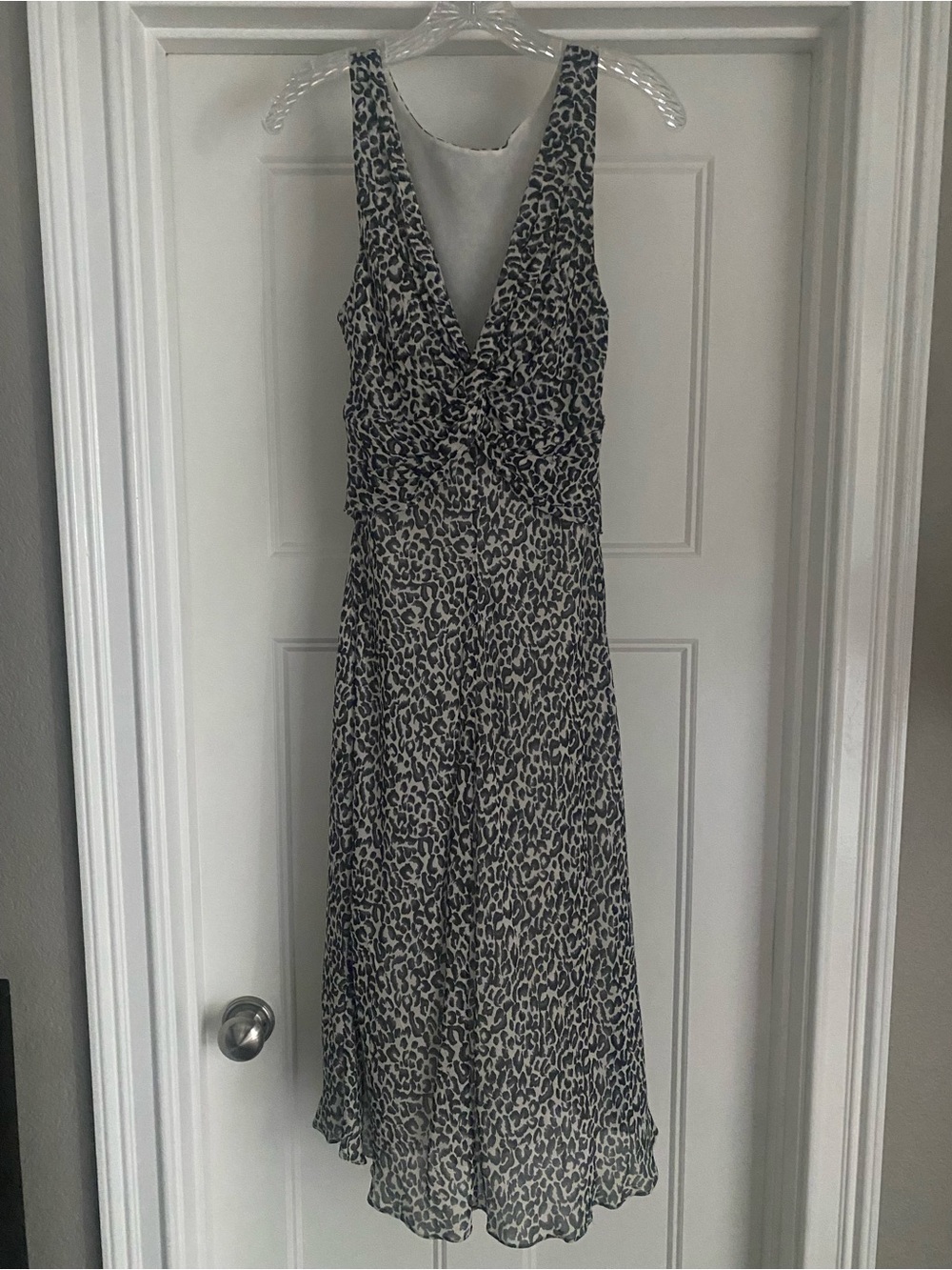 Liz Claiborne Black and White Sleeveless Midi Dress